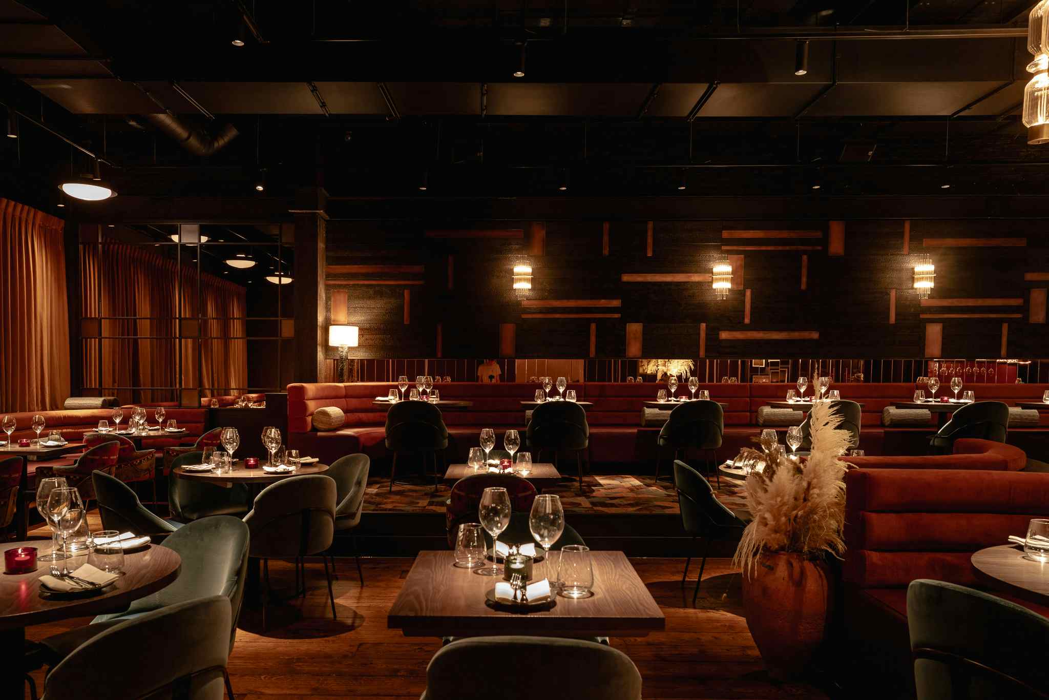 Exclusive Hire, Gaucho Cardiff